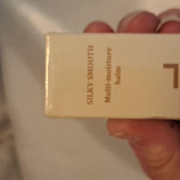 "ELIMINATOR" OF EXTREMELY DRY SKIN - Picture 3 of 5